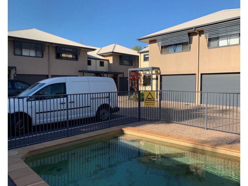 Unit 4 / 39 Dalton Drive, Maroochydore QLD 4558