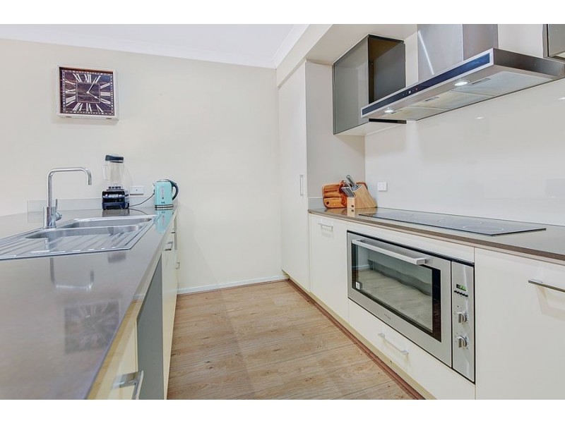 16 Coral Crescent, Caloundra West QLD 4551