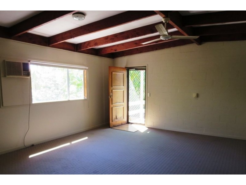 1/12 Incana Cres, Mooloolaba QLD 4557