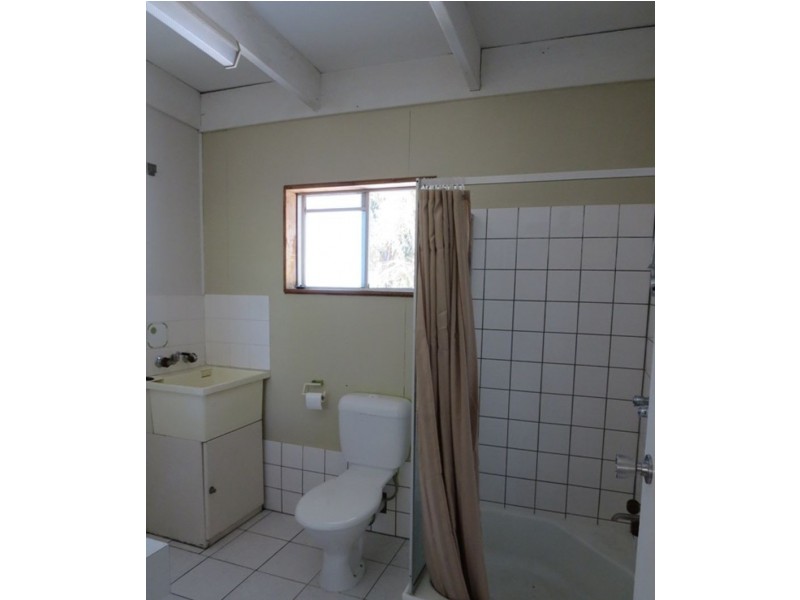 1/12 Incana Cres, Mooloolaba QLD 4557