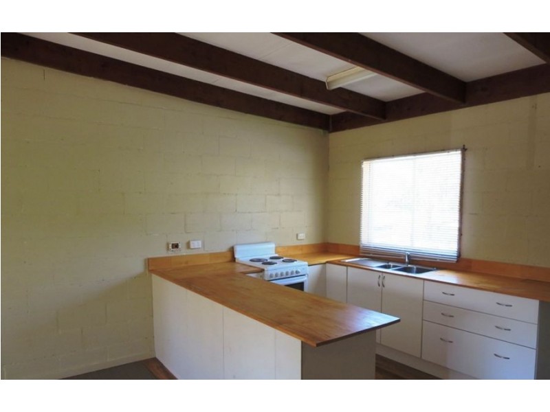 1/12 Incana Cres, Mooloolaba QLD 4557