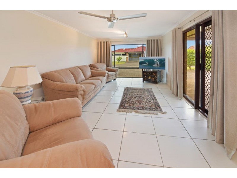 31/2 Longwood St, Minyama QLD 4575