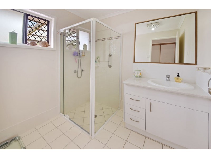 31/2 Longwood St, Minyama QLD 4575