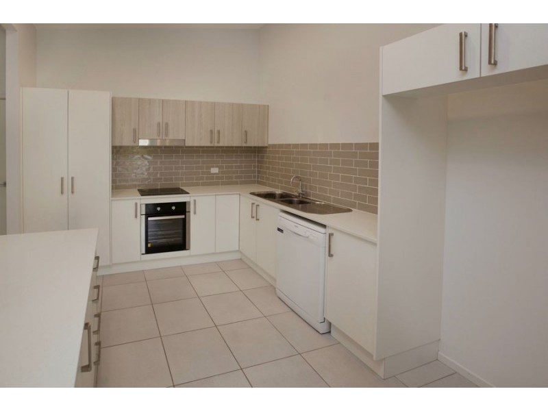 15 Tree View Cres, Little Mountain QLD 4551