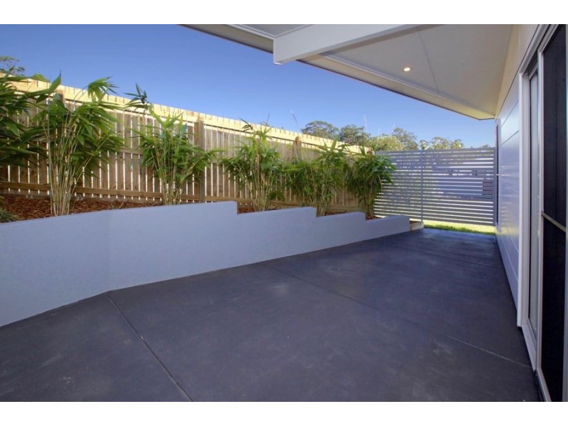 15 Tree View Cres, Little Mountain QLD 4551