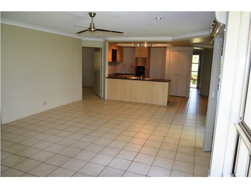 14 Kamala Place, Meridan Plains QLD 4551