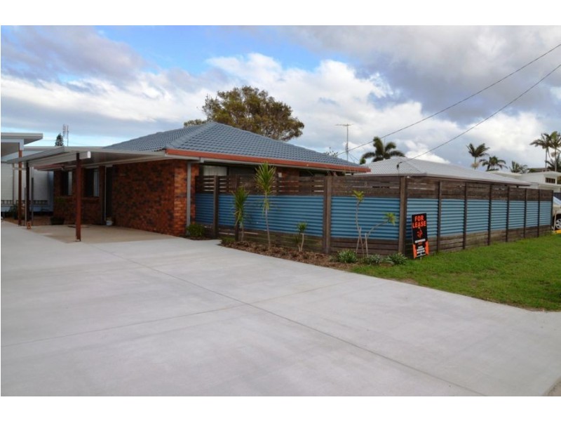 8 Dalpura Street, Buddina QLD 4575