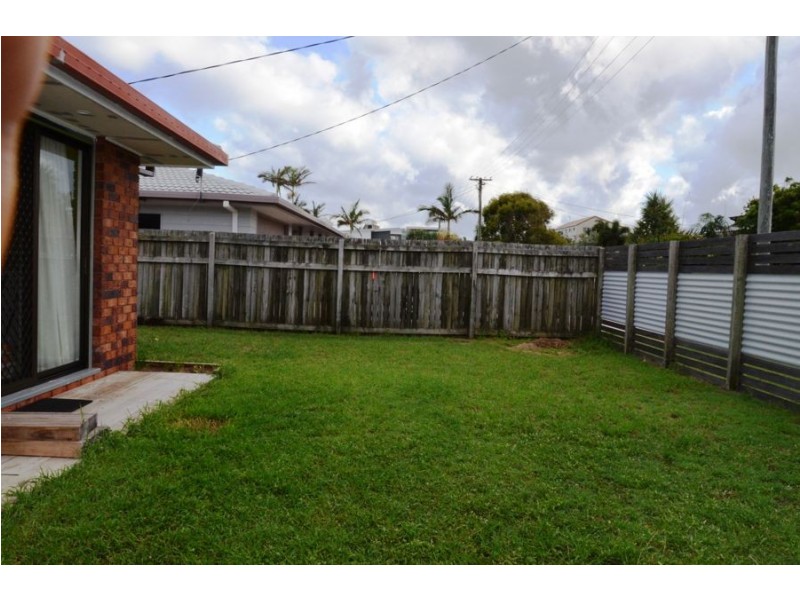 8 Dalpura Street, Buddina QLD 4575