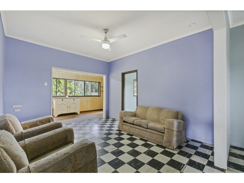 11 Wharf St, Yandina QLD 4561