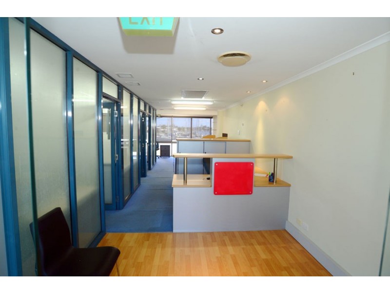18/21 Nicklin Way, Minyama QLD 4575