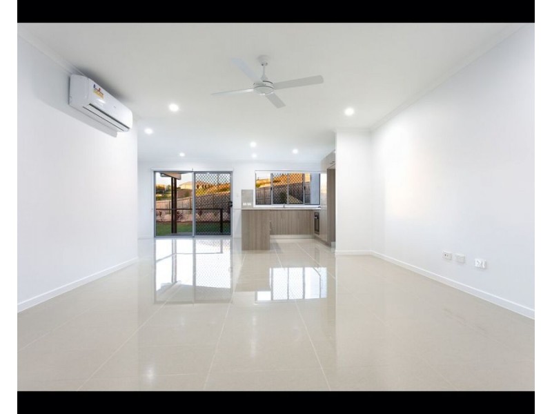 13A Tree View Crescent, Little Mountain QLD 4551