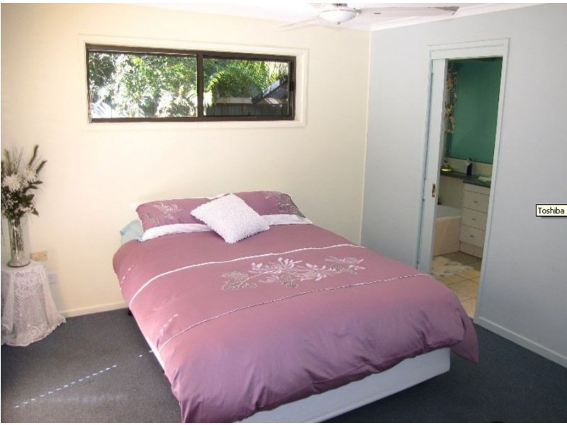 19 Rosella St, Parrearra QLD 4575