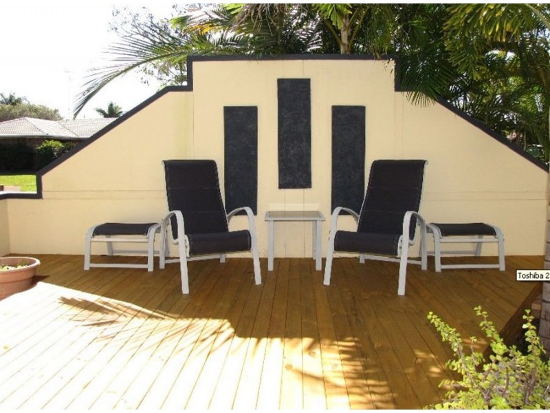 19 Rosella St, Parrearra QLD 4575