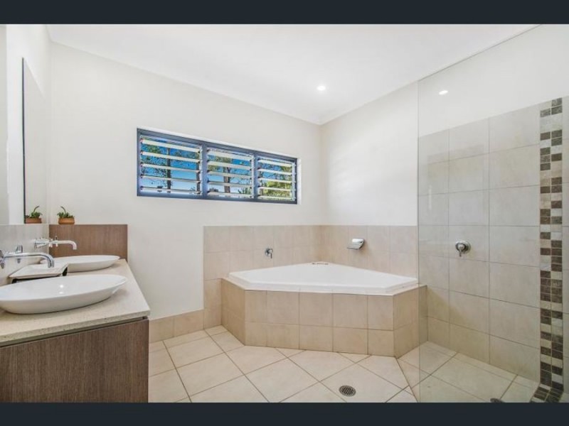 31 Coveys Road, Tinbeerwah QLD 4563