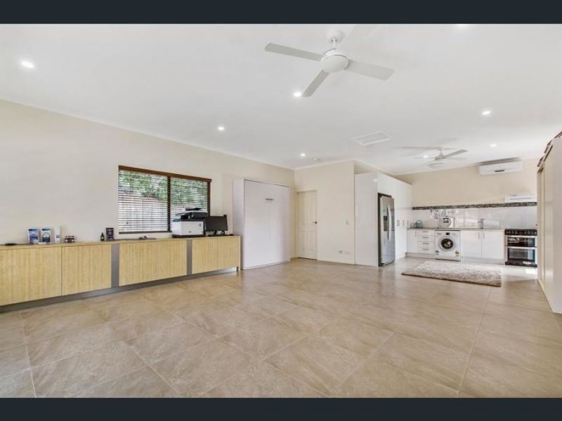 31 Coveys Road, Tinbeerwah QLD 4563