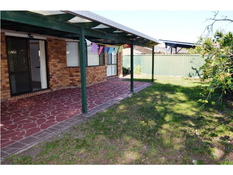 29 Ilaroo Street, Warana QLD 4575