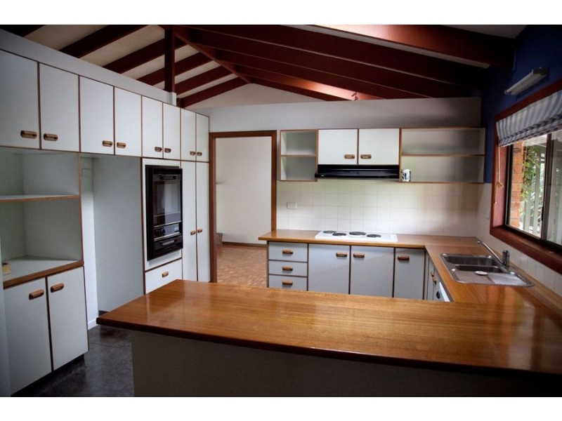 114 Yeates Road, Beerwah QLD 4519