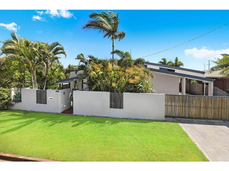 25 Kookaburra Cres, Bokarina QLD 4575