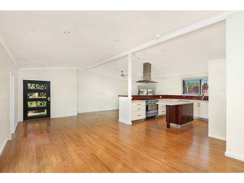 25 Kookaburra Cres, Bokarina QLD 4575