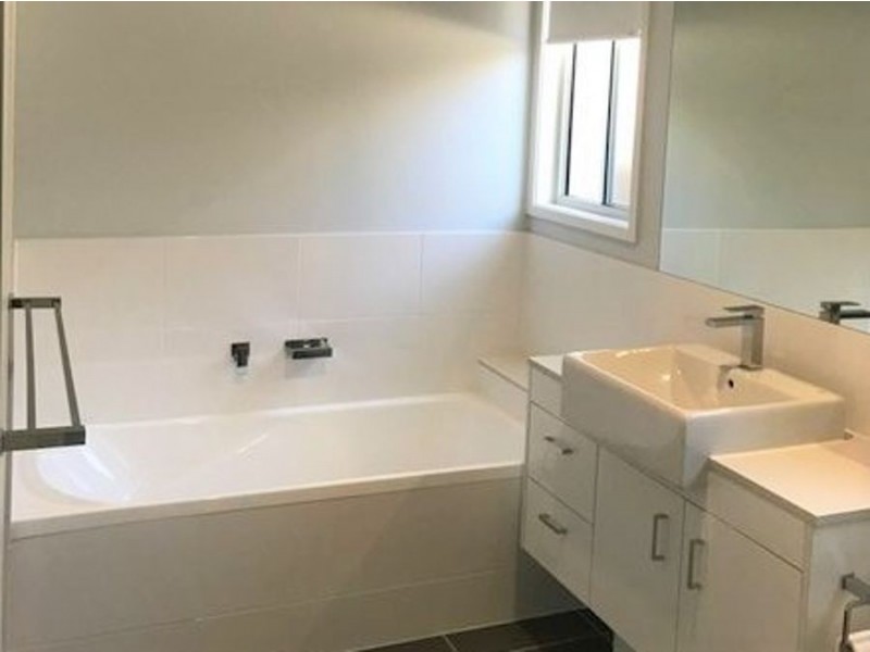31 Anchorage Drive, Birtinya QLD 4575
