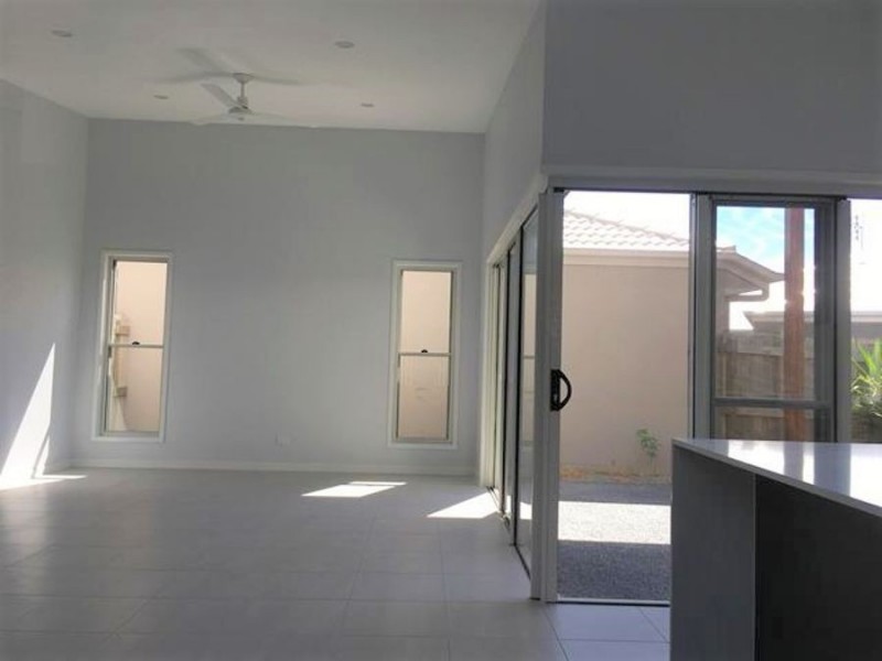 31 Anchorage Drive, Birtinya QLD 4575