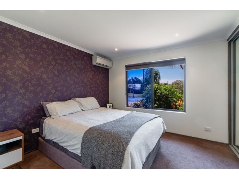 2 Halyard Drv, Wurtulla QLD 4575