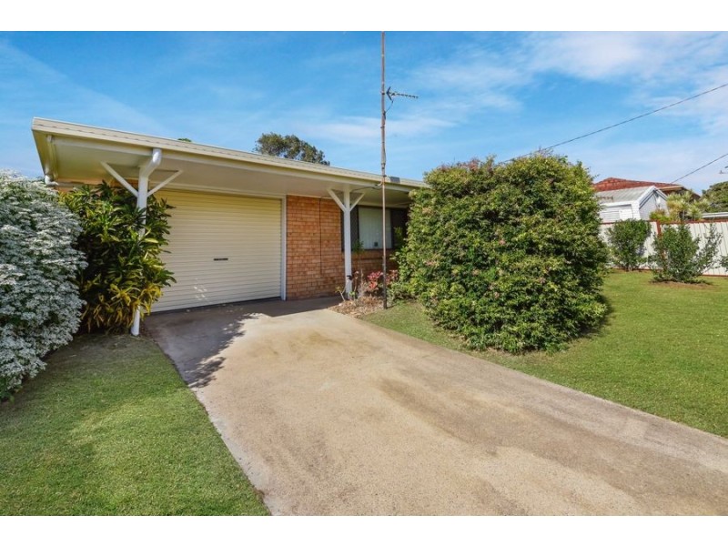 9 Palara Street, Buddina QLD 4575
