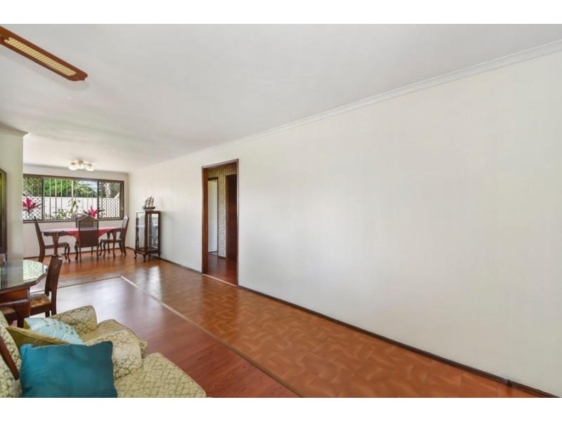 9 Palara Street, Buddina QLD 4575