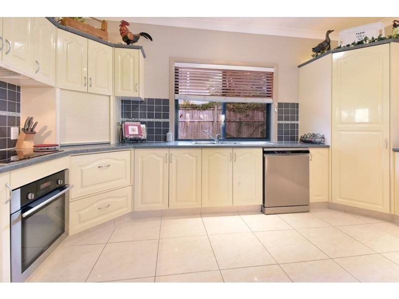 11 Crows Ash Court, Palmwoods QLD 4555