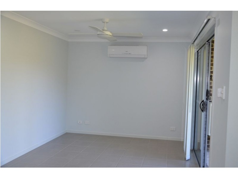 1/13 Lloyd Street, Beerwah QLD 4519