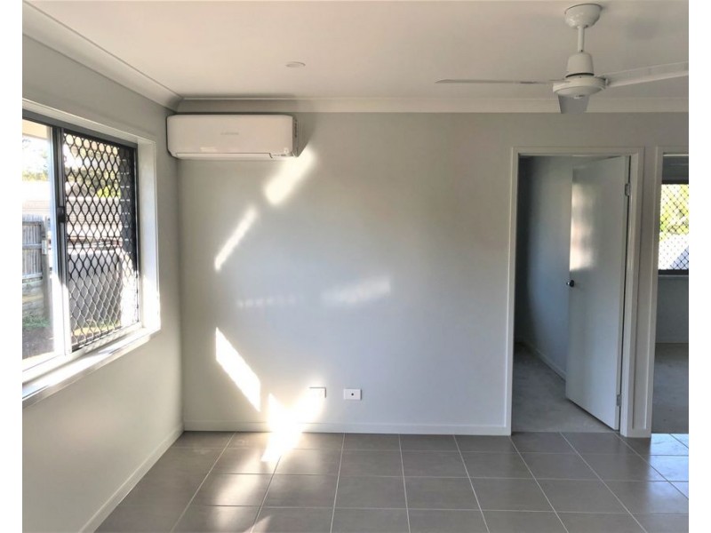 2/13 Lloyd Street, Beerwah QLD 4519