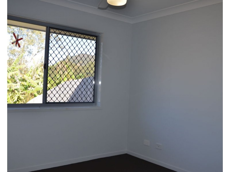 2/13 Lloyd Street, Beerwah QLD 4519