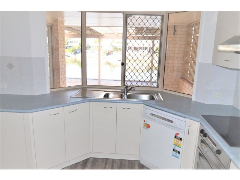 131/2 Peregrine Drive, Wurtulla QLD 4575