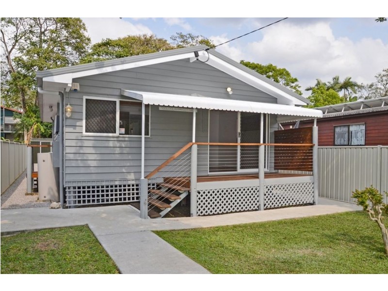 36 Jones st, Mooloolah Valley QLD 4553