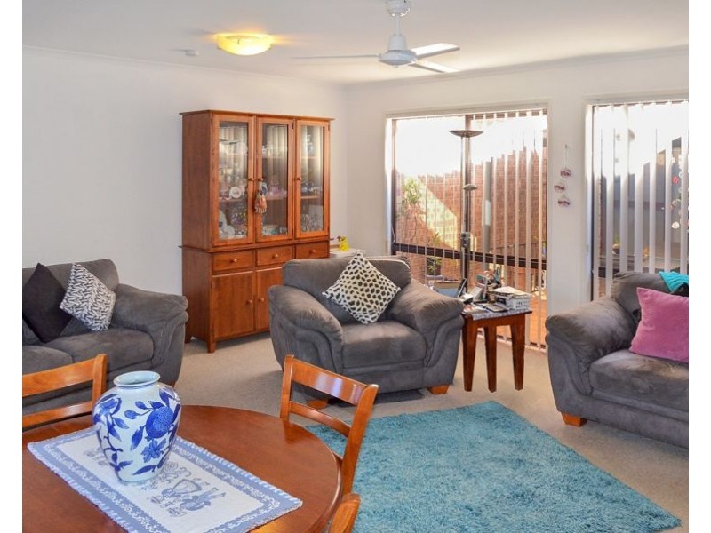 49/10 Melody Court, Warana QLD 4575