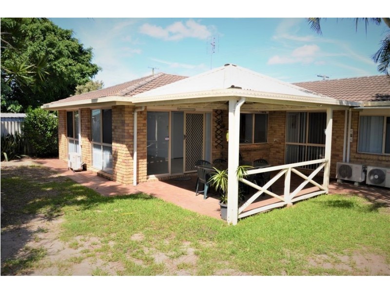 139 Nicklin Way, Warana QLD 4575
