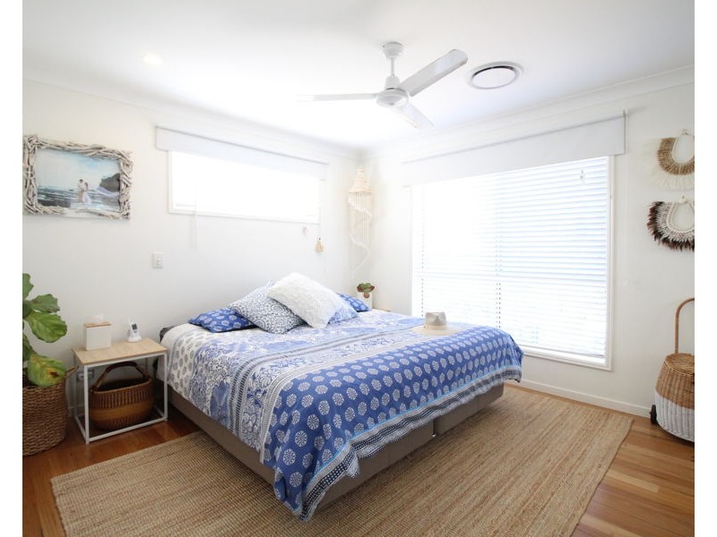 16 Blamey Street, Battery Hill QLD 4551