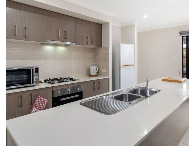 58 Creekwood Ave, Meridan Plains QLD 4551