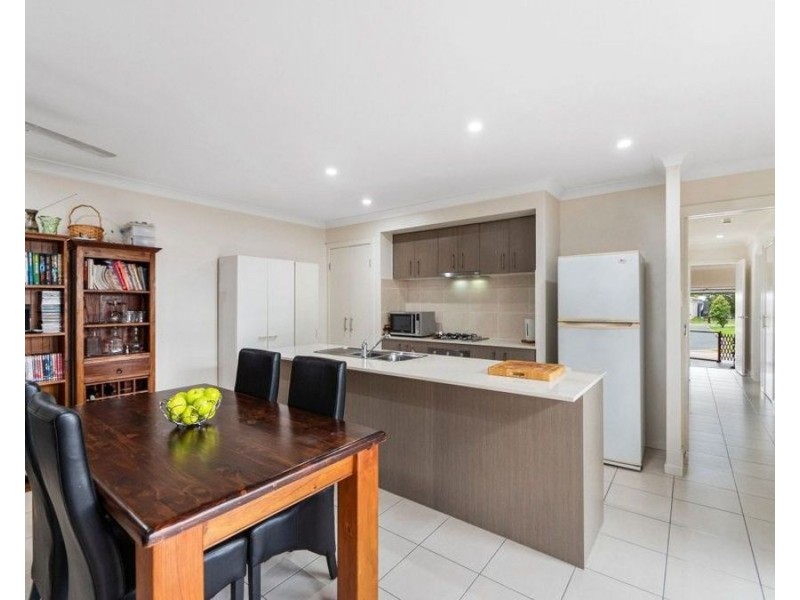 58 Creekwood Ave, Meridan Plains QLD 4551