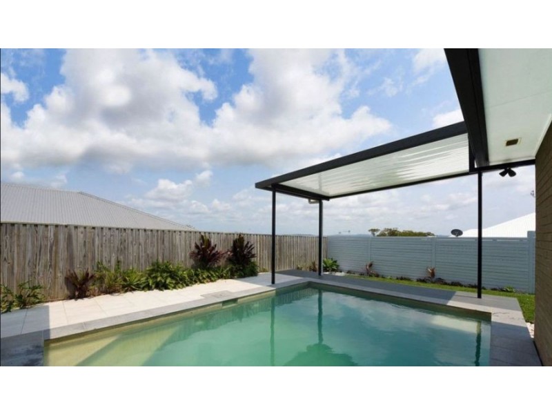 22 Highland Terrace, Little Mountain QLD 4551