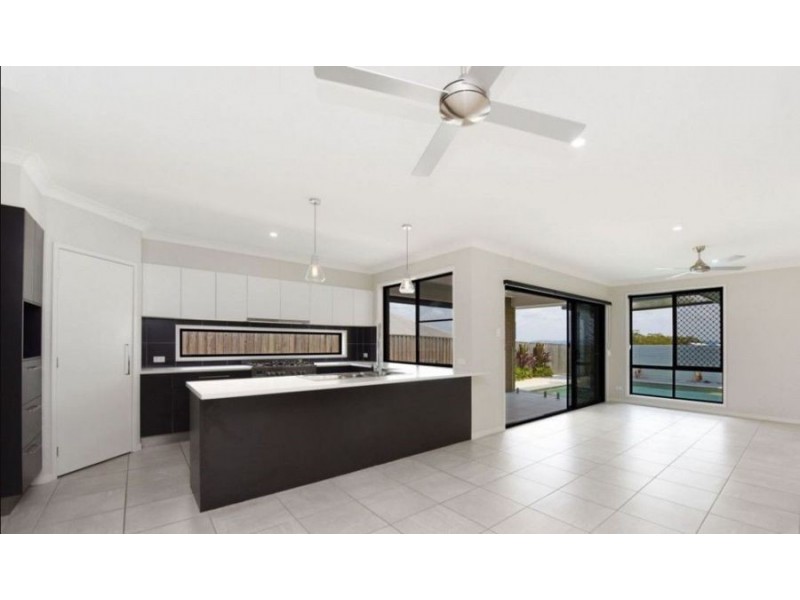 22 Highland Terrace, Little Mountain QLD 4551