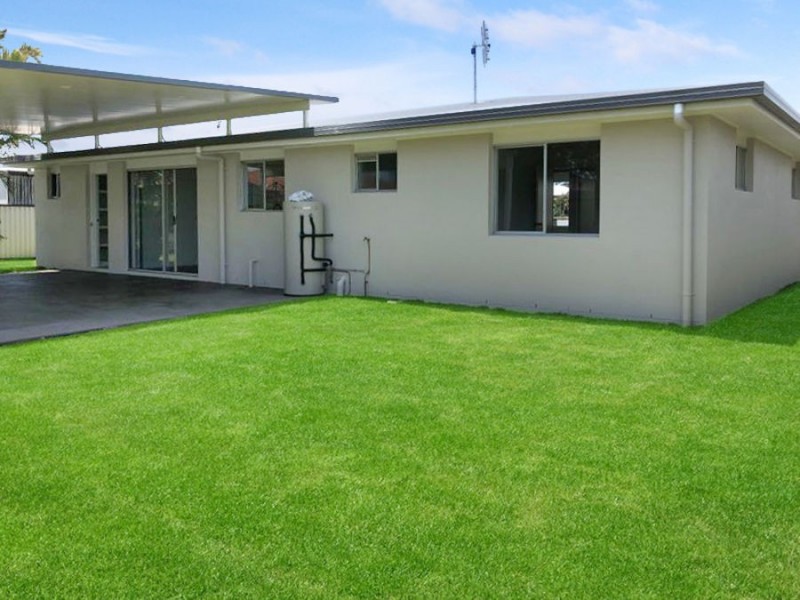 21 Napalle Street, Warana QLD 4575