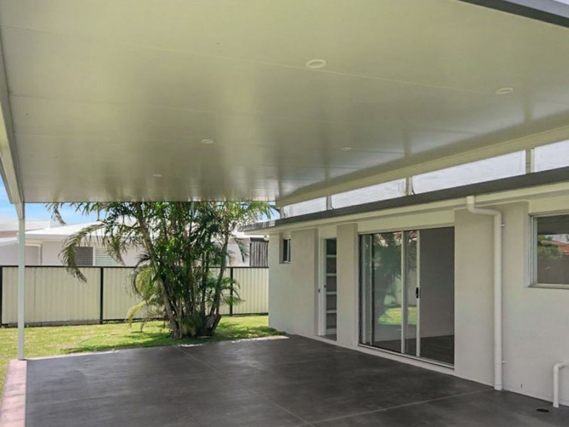 21 Napalle Street, Warana QLD 4575