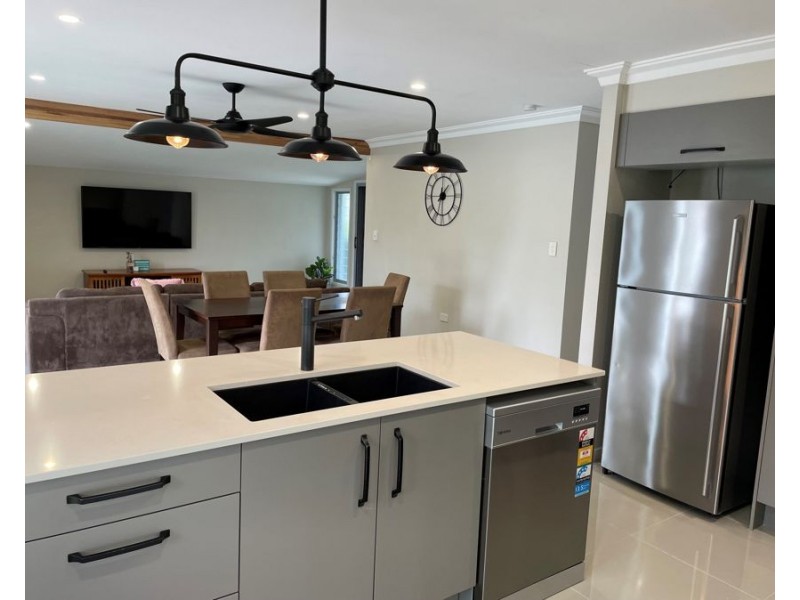 95 Point Cartwright Drive, Buddina QLD 4575