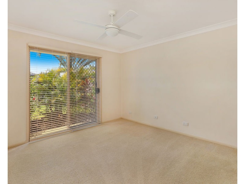 26 Gradorean Street, Pelican Waters QLD 4551
