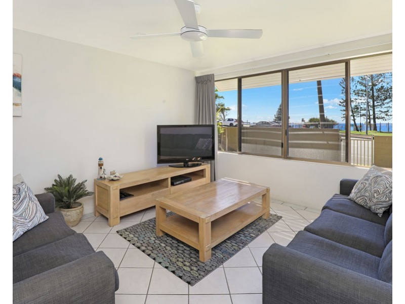2/2 Meta Street, Mooloolaba QLD 4557