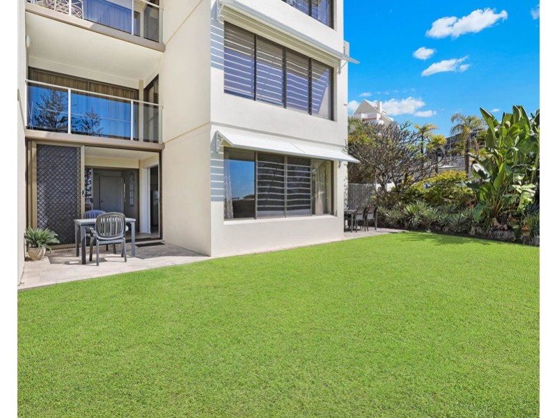 2/2 Meta Street, Mooloolaba QLD 4557