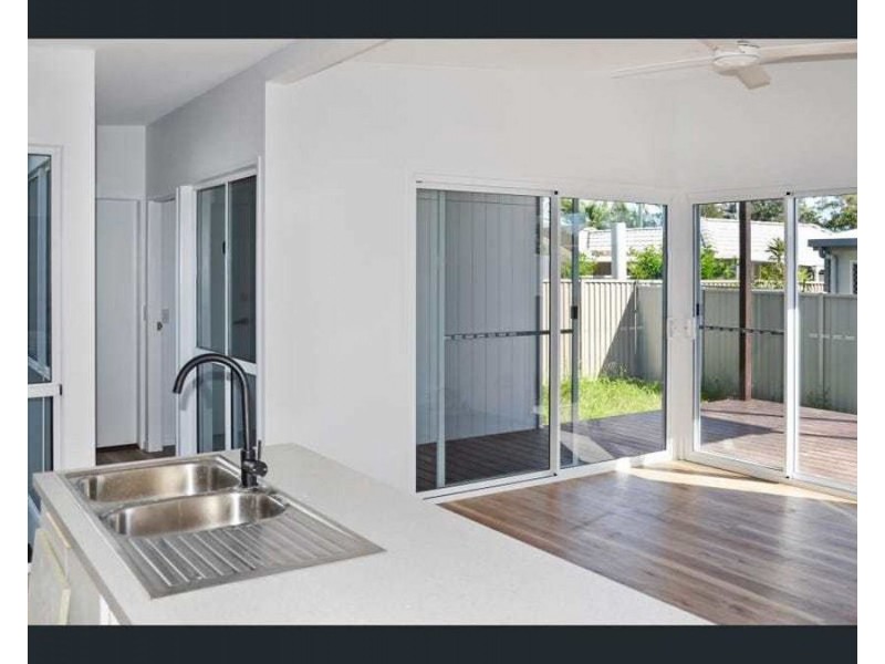 6 Alloota Street, Wurtulla QLD 4575