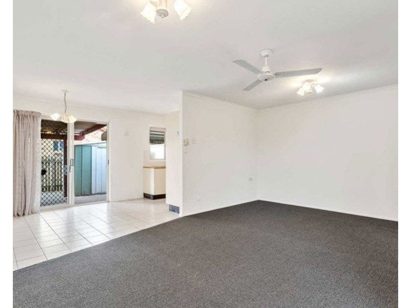 277/6 Melody Court, Warana QLD 4575