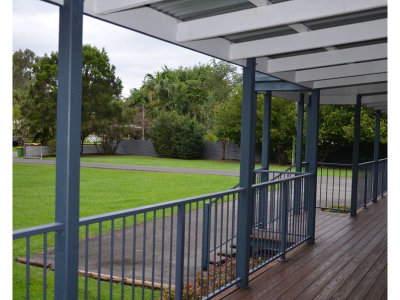 13 Mountaindale Court, Mooloolah Valley QLD 4553